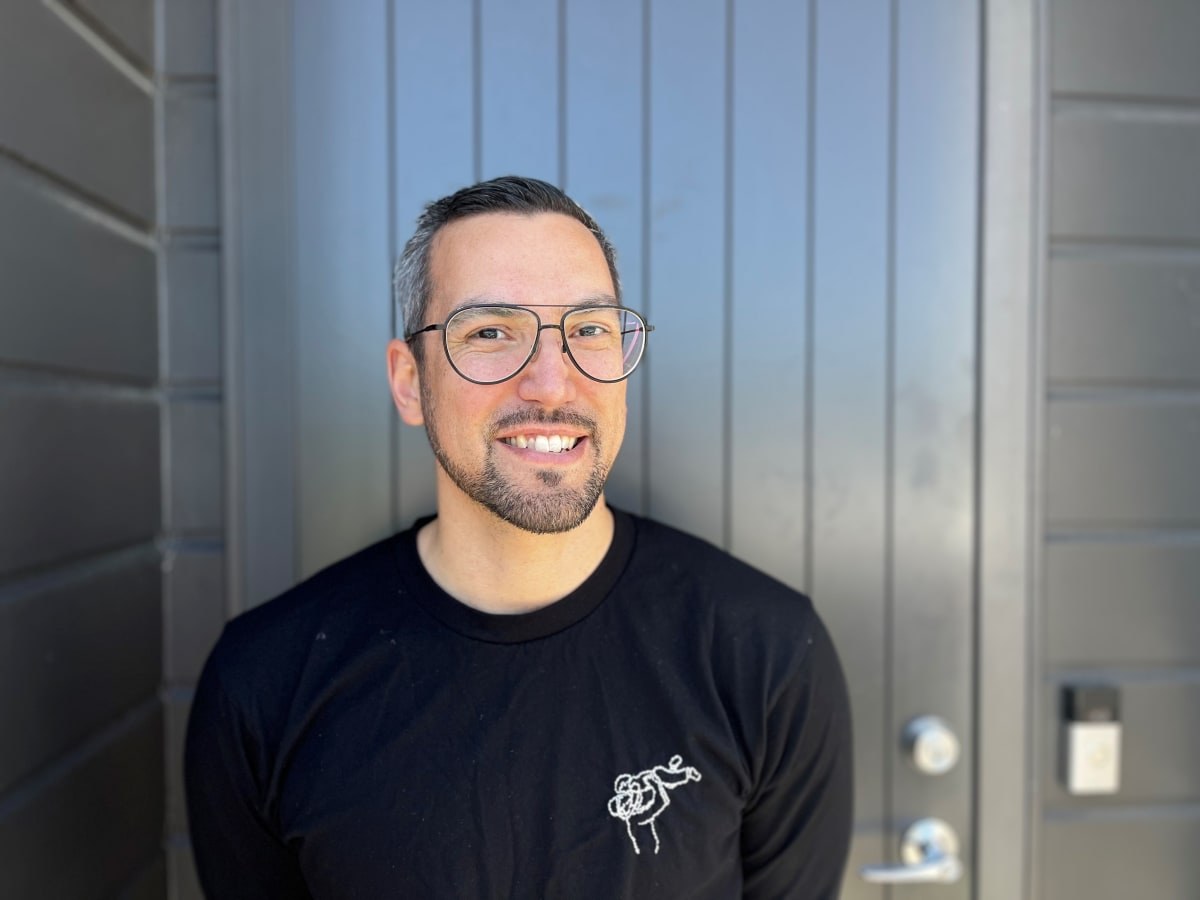 Auckland resident Jared Laidlaw has described severe overheating in a newer townhouse.
