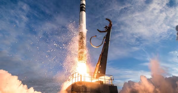 A Rocket Lab launch from Mahia. Rocket Lab has announced an agreement to acquire Iridium Communications.