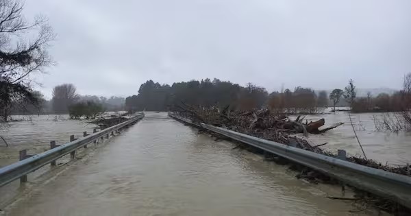 Storm-Damaged Turanganui Bridge Leaves South Wairarapa Communities Cut Off